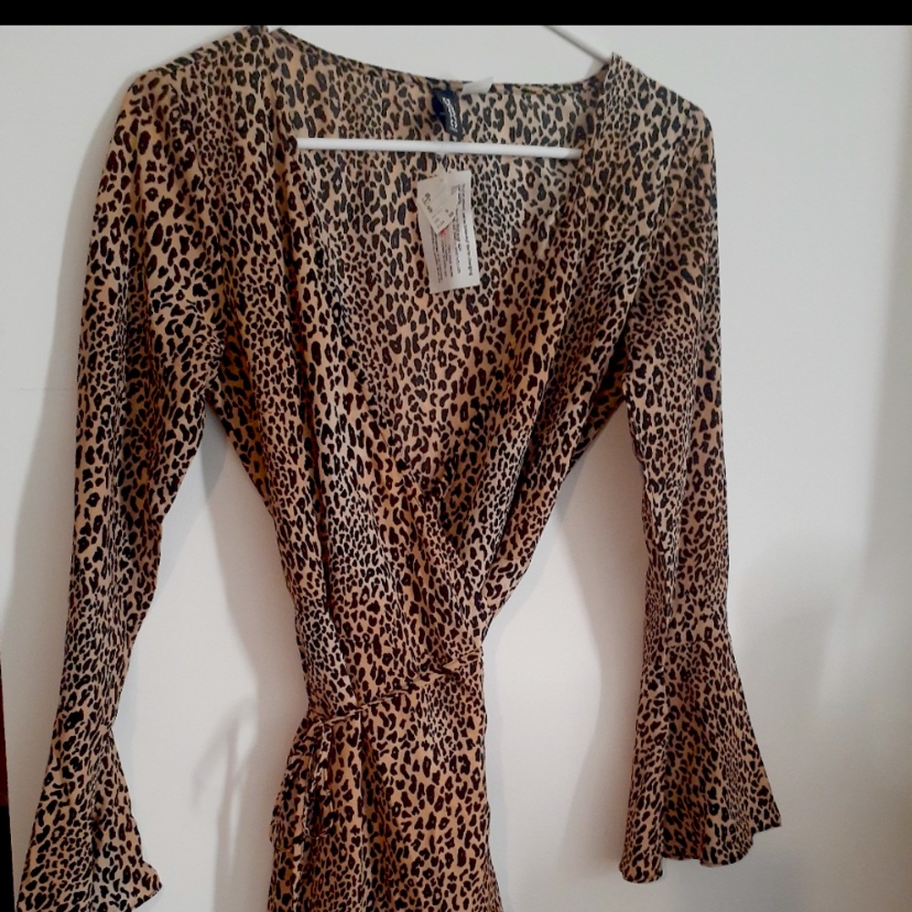 H&M Leopard wrapped around dress